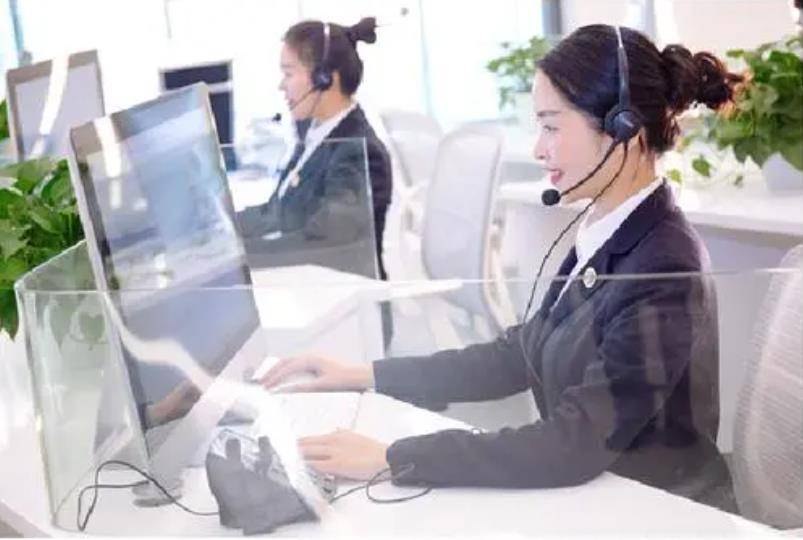 云客服工作平台:构建高效客户服务的数字化基石_企业_人工智能_数据