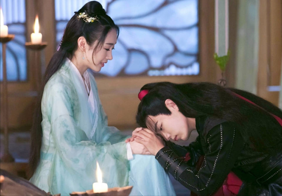 魏无羡火向国际,女一红得发紫,女二令人唏嘘_肖战_王一博_孟子义