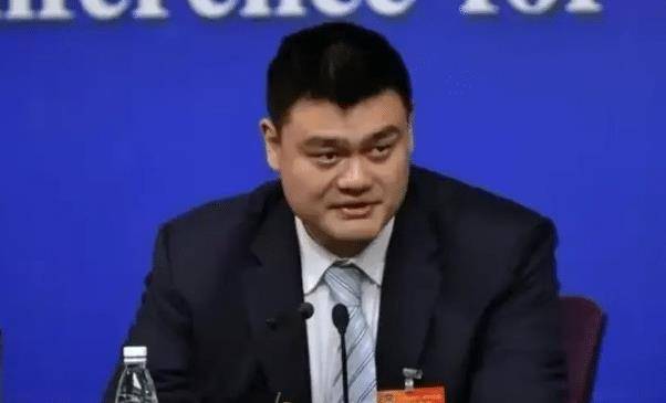 原创一鸣惊人姚明被控受贿50万元太阳赢了快船勇士赢了湖人