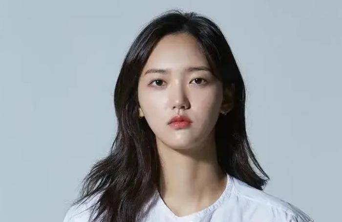 又一位韩国女星意外离世接二连三出现还都是二十出头的女性