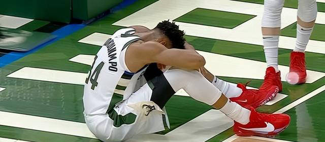 原创nba官方确认字母哥常规赛报销左小腿肌肉可能遭受一级拉伤