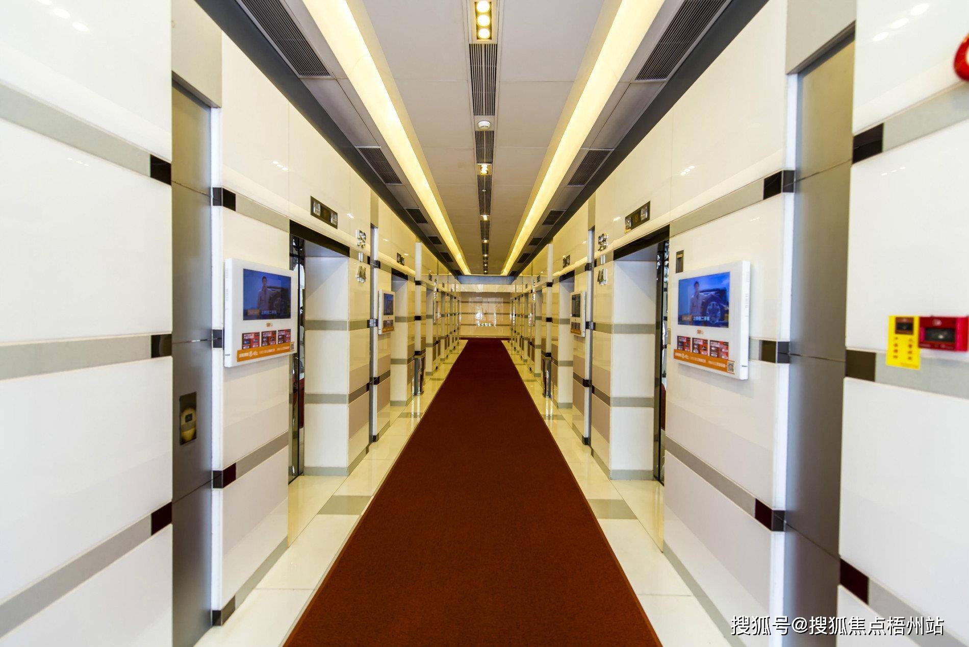 2024年上海万都中心的优缺点分析合不合适租预约通道