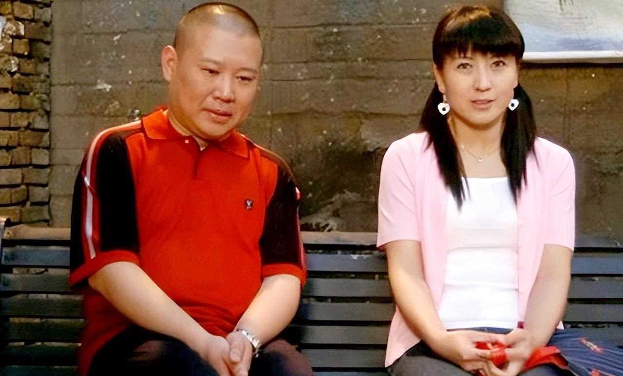 原创靠冯巩挤走闫妮一步步成为苦情专业户她一出场就知剧中谁最苦