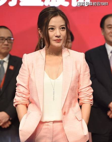 赵薇付出代价,舆论热议_道德_公众_事件