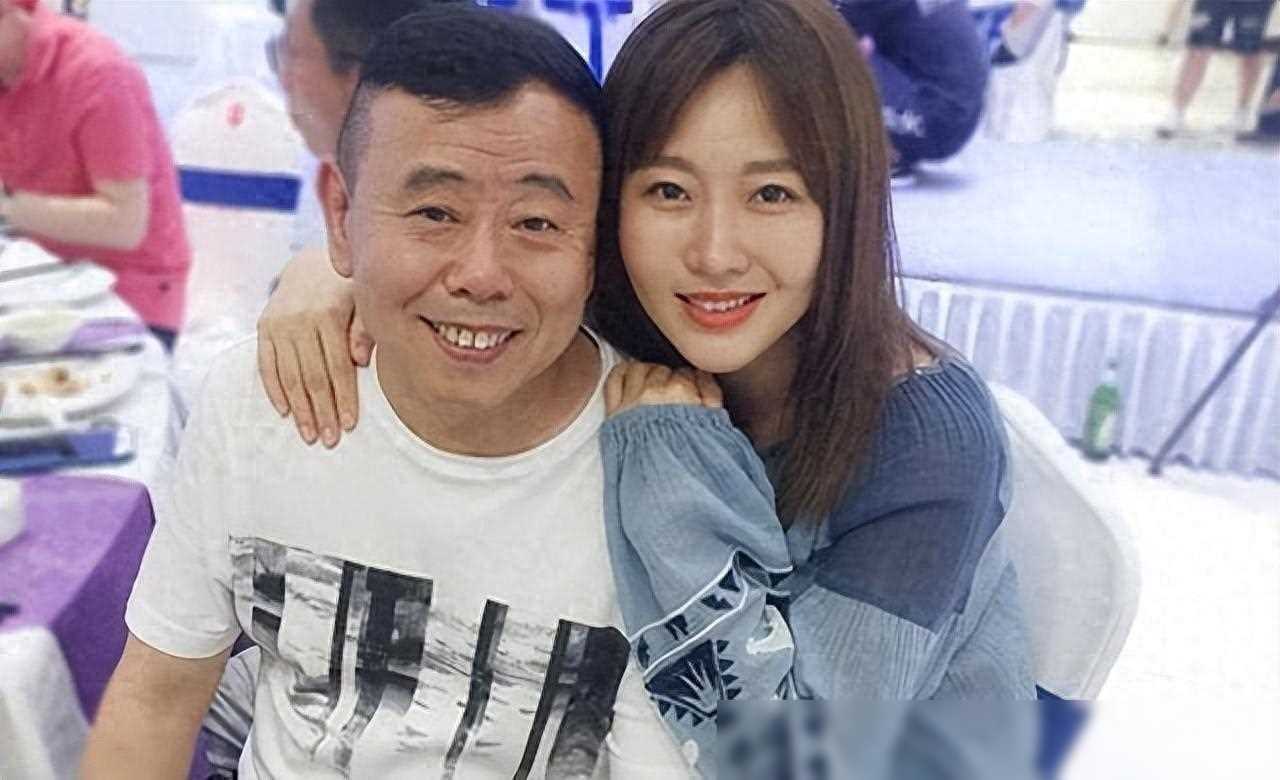 潘长江女儿潘阳,嫁入亿万富豪家庭,晚节是否保住?_现状_生活_故事