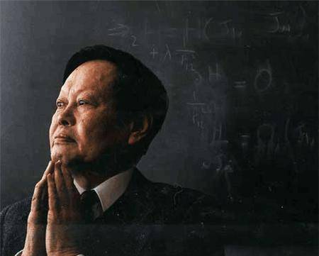 杨振宁是什么级别的科学家?为我国做过什么贡献?看完就明白了_小时候_