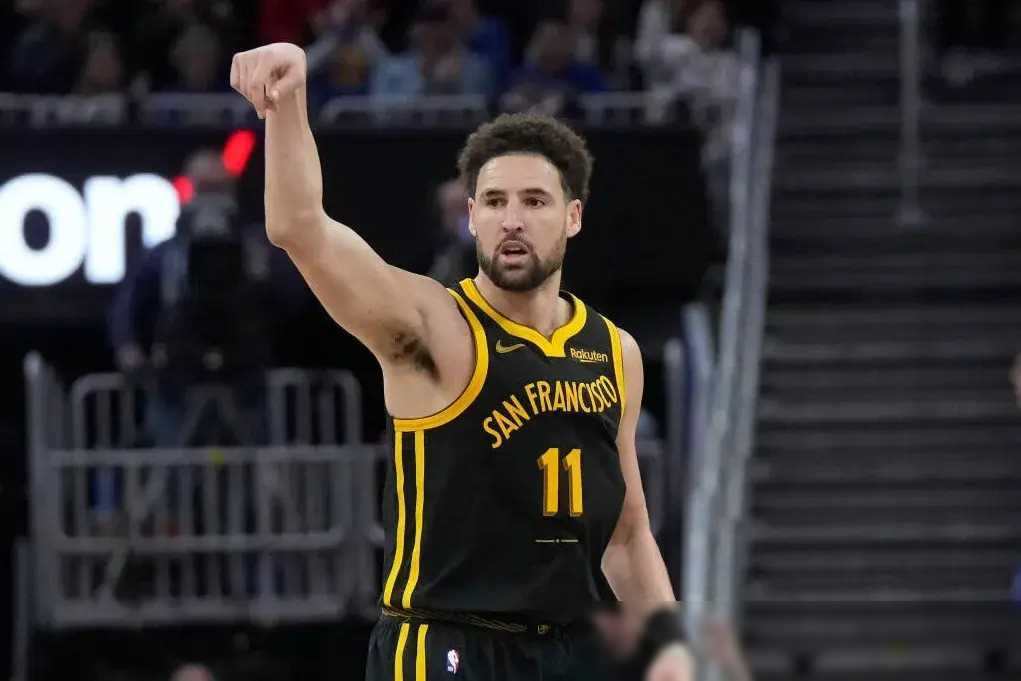 克莱汤普森:如何向科比看齐,赢得三连冠?_比赛_勇士队_球迷