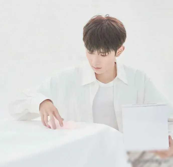 如今再看tfboys三人"现状",原来人生早已有定数_组合_王源_表演