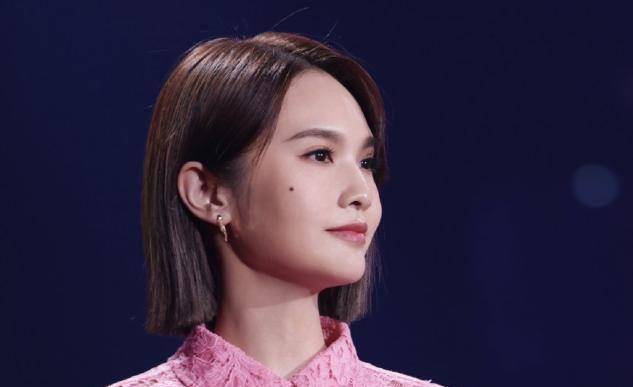 原创独属于杨丞琳的偶像时代网友看后表示这才是真正的傻白甜