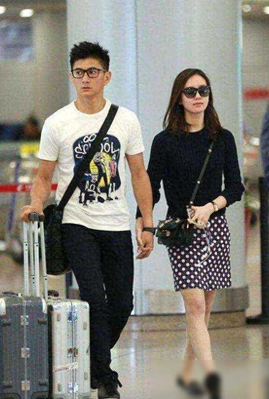 步入老年的吴奇隆身材发福明显与妻子刘诗诗似父女引发热议