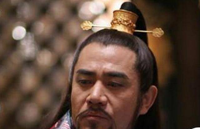 原创十四岁做了皇后21岁怀上孩子但是最后一件小事被皇上猛踹其肚