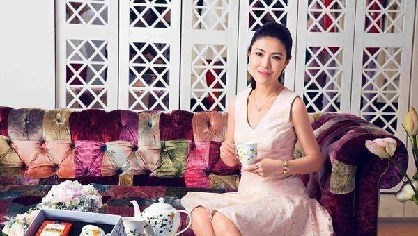 原创的确很引领时尚苏芒一天650元伙食费不够花明星都这么奢侈吗