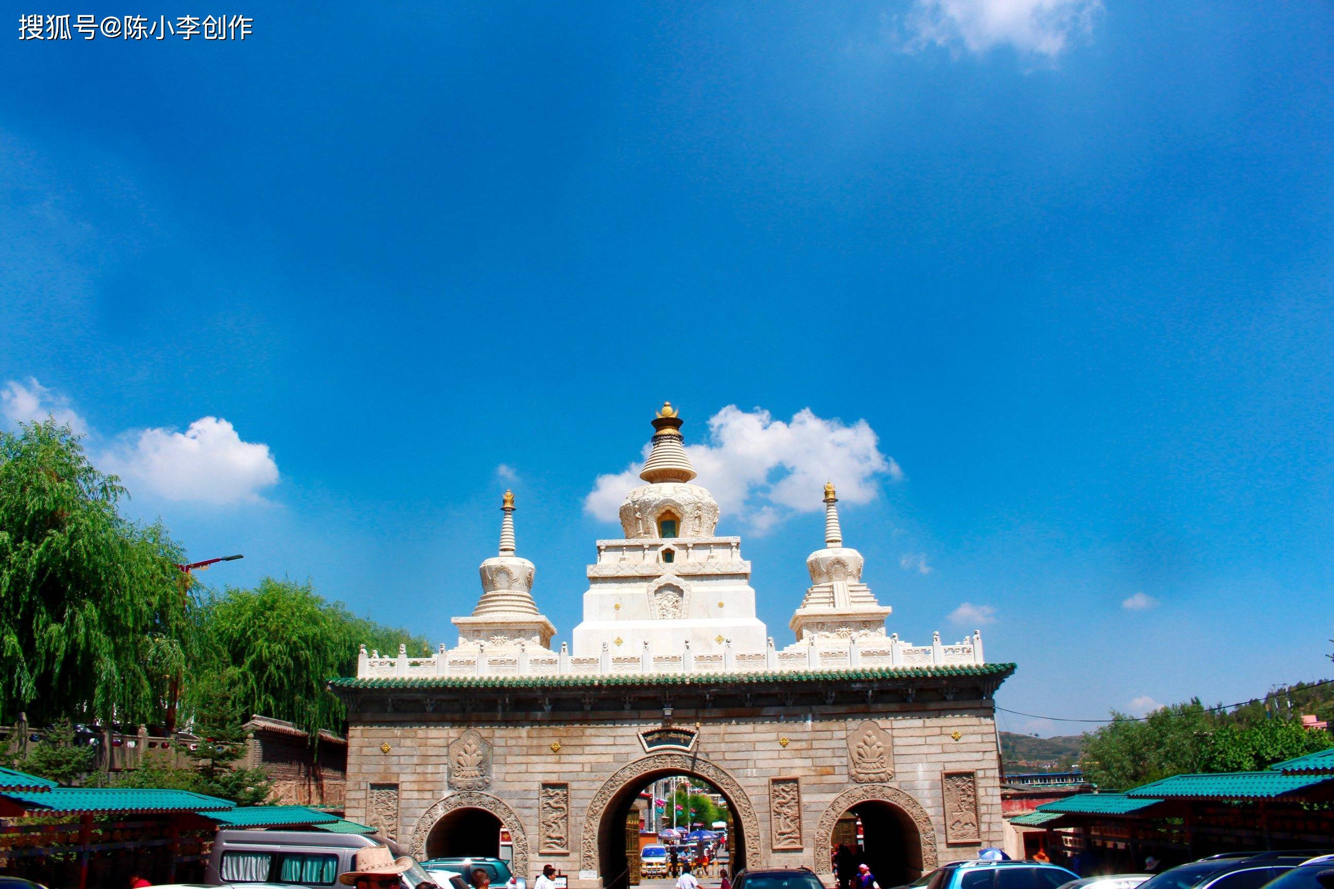 塔尔寺:一个你不了解的藏传佛教圣地,历经600年享誉世界.