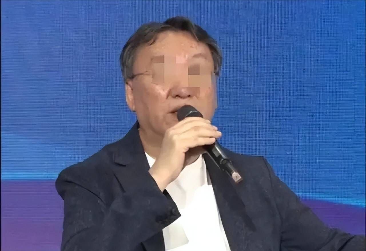 中央音乐学院系主任被举报买卖职务,包养情妇长期嫖娼,学校回应_薛伟