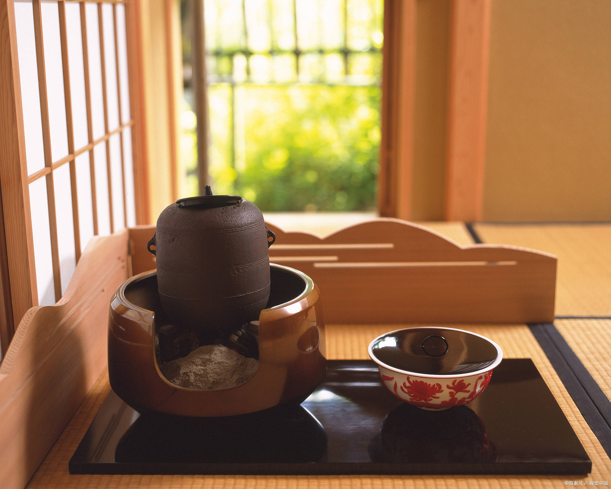 围炉煮茶要怎么煮?_茶叶_茶壶_火炉