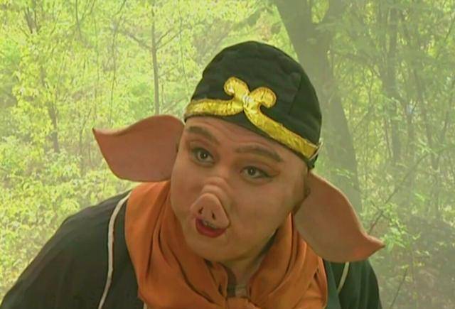 为什么悟空八戒背不动唐僧,妖怪却能轻易掳走唐僧?