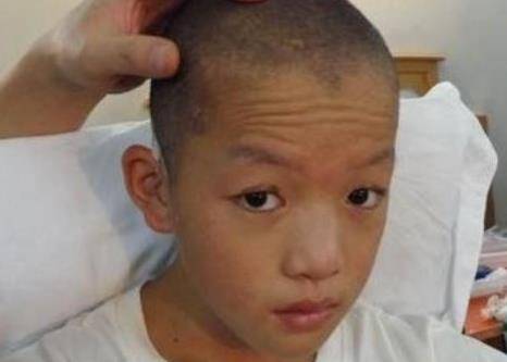 原创因长得丑被妈妈嫌弃12岁被周星驰点名出演孙悟空后前途光明