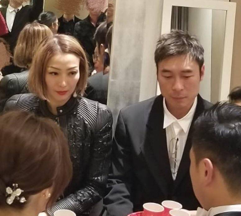 51岁郑秀文变漂亮啦容光焕发状态好为迎接演唱会积极锻炼身体