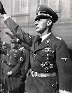 原创希特勒培养的接班人金发美男有犹太血统遇刺受伤死因暗藏阴谋