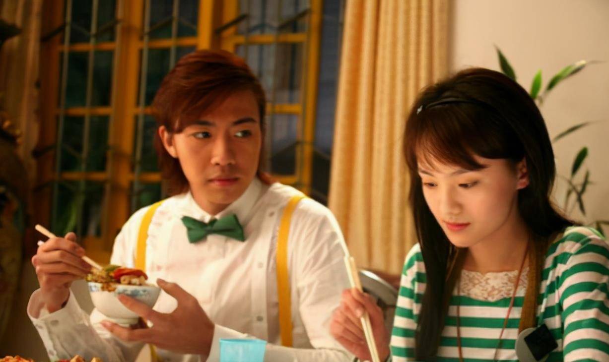 俞灏明最开始给观众留下印象的应该是《一起来看流星雨》,这部剧可是