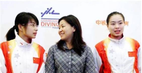 54岁的周继红把郭晶晶送上裁判席培养出全红婵却把田亮开除