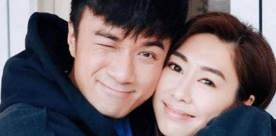 古巨基节日发文感谢妻子爱子出镜萌态可爱长相酷似爸爸