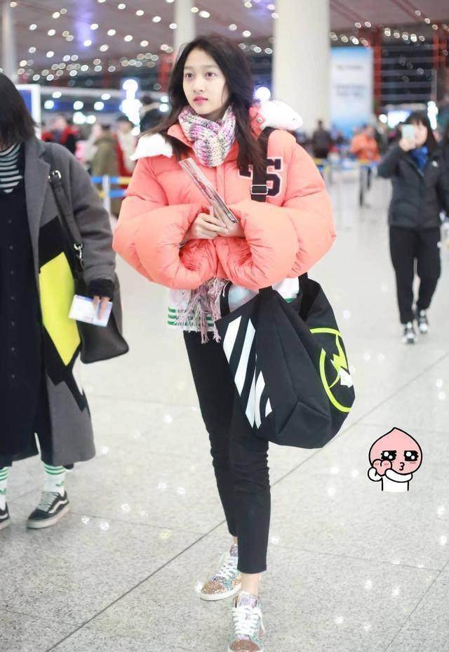 关晓彤回应新剧表演争议显情商低被网友骂惨了还是喜欢张雪迎