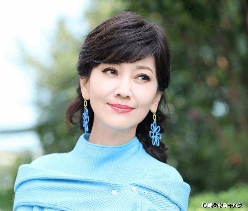 原创国外52岁选美冠军美到网友娱乐圈不老女神赵雅芝坦言年轻的秘密