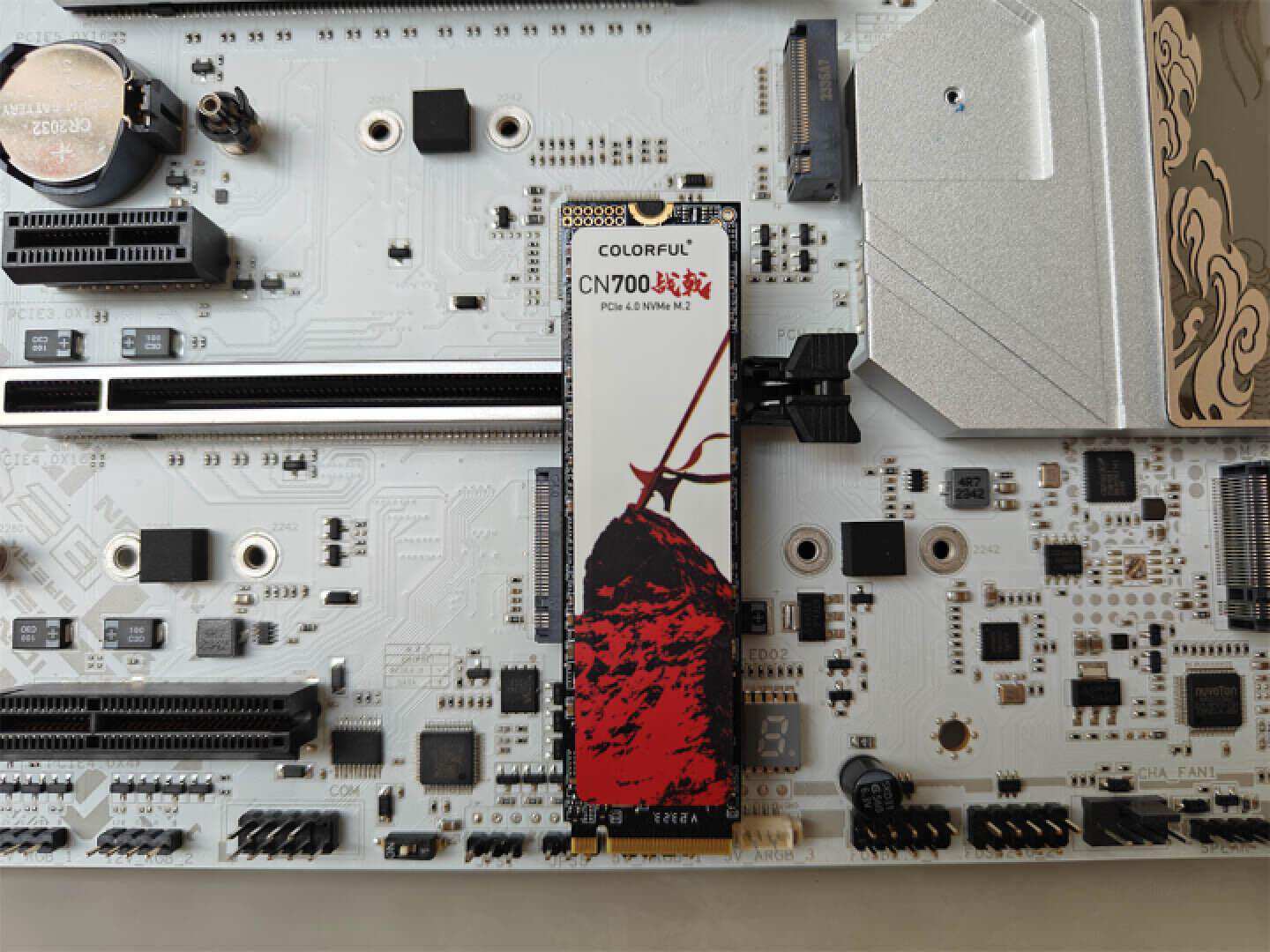 要颜值要性能选择七彩虹cvnb650m战列舰主板准没错