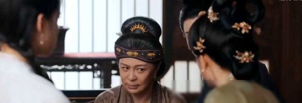 胡一天身份大揭秘张婧仪风波引争议祖母被大女儿抛弃