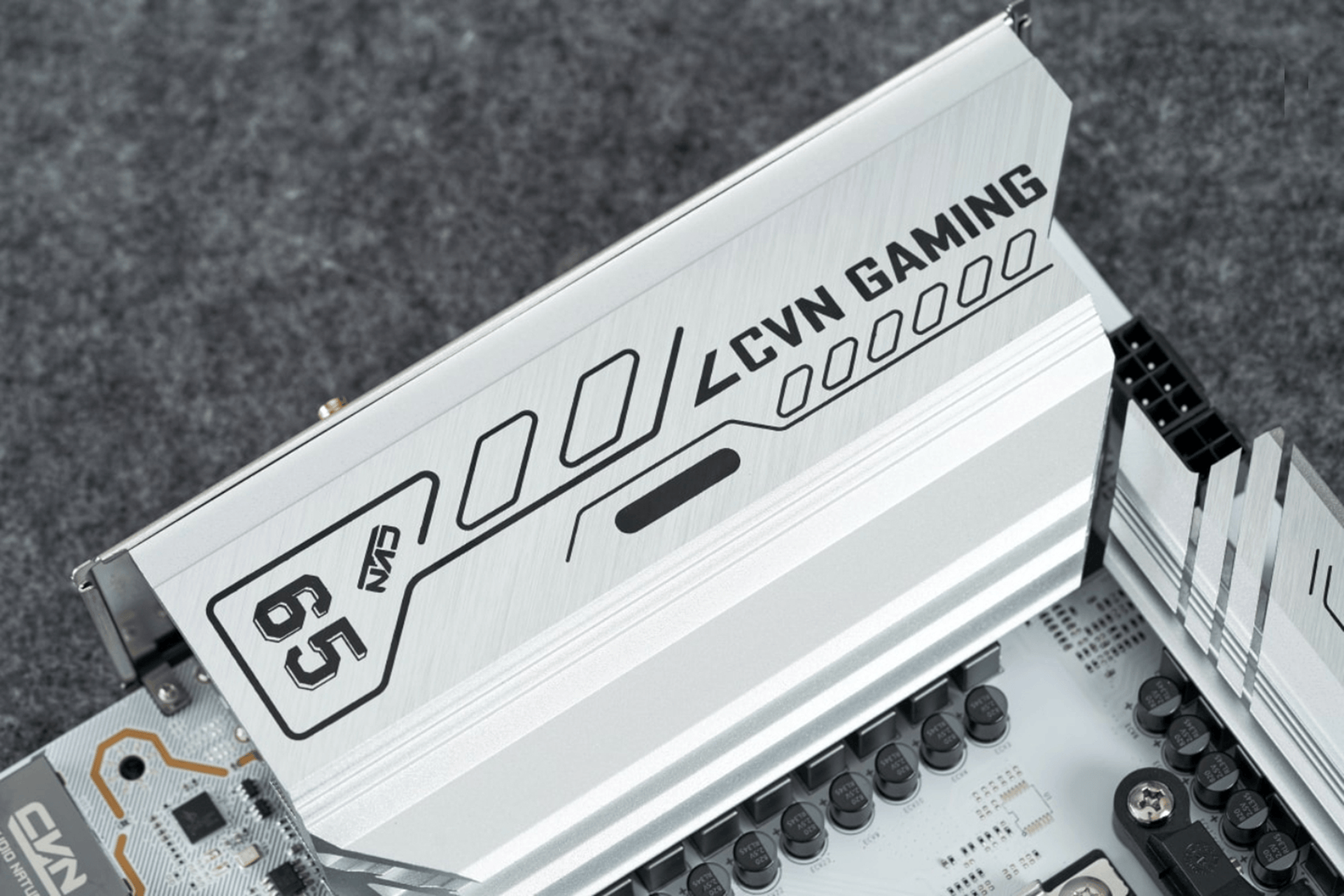 原创锐龙78700g七彩虹cvnb650m登陆舰装机推荐低成本玩3a游戏