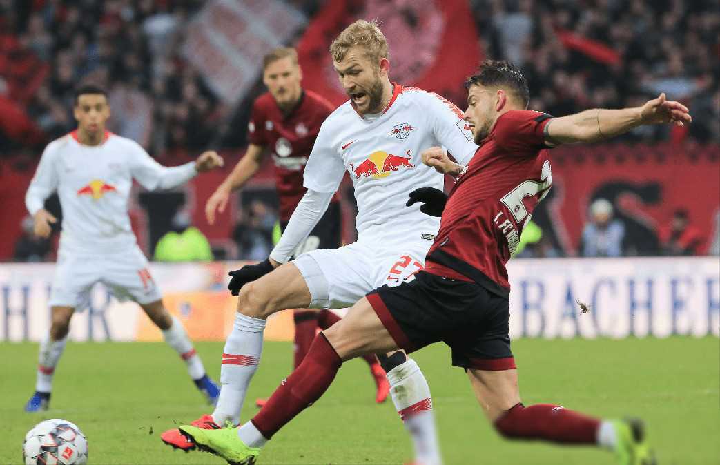 今日足球前瞻都灵对阵尤文图斯莱切对决恩波利精彩对垒