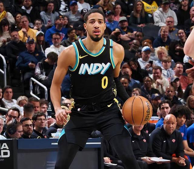 原创73分31板23助7断10帽11三分nba常规赛最强数据出炉文班太强了