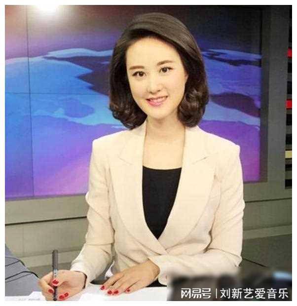 她曾是重庆最美的高考状元,如今当上央视主持人,42岁依然单身_陈瑾