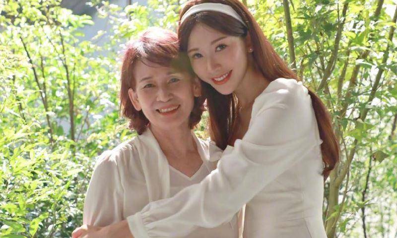 原创林志玲婚后如何了与丈夫野餐打扮风格大变果然是真爱