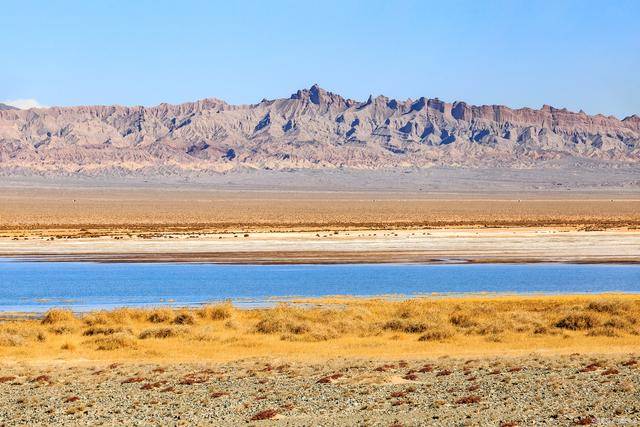 小柴旦湖—格尔木d3:格尔木—昆仑圣泉—玉珠峰—昆仑山垭口—索南