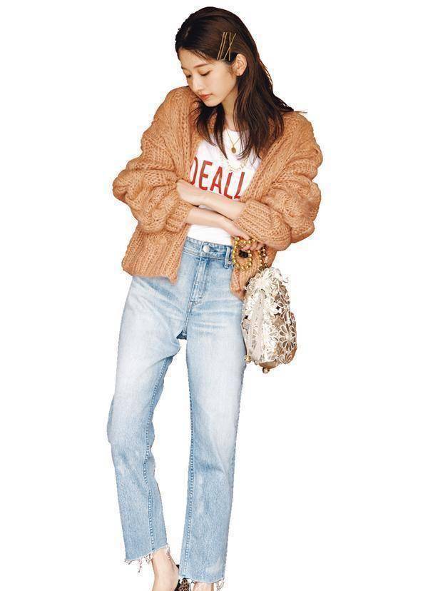 高腰牛仔裤认准这10套搭配技巧休闲又百搭简约又大方