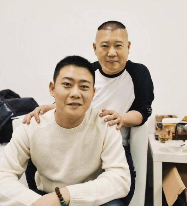 郭德纲爱人王惠生日众弟子送祝福栾云平恃宠而骄烧饼最走心