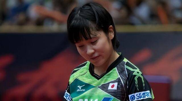 在这个备受瞩目的舞台上,日本乒乓球选手平野美宇展现出了冷血杀手般