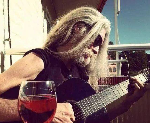 被誉"世界第一美少年",却因美貌毁掉一生_伯恩·安德森_生活_容颜