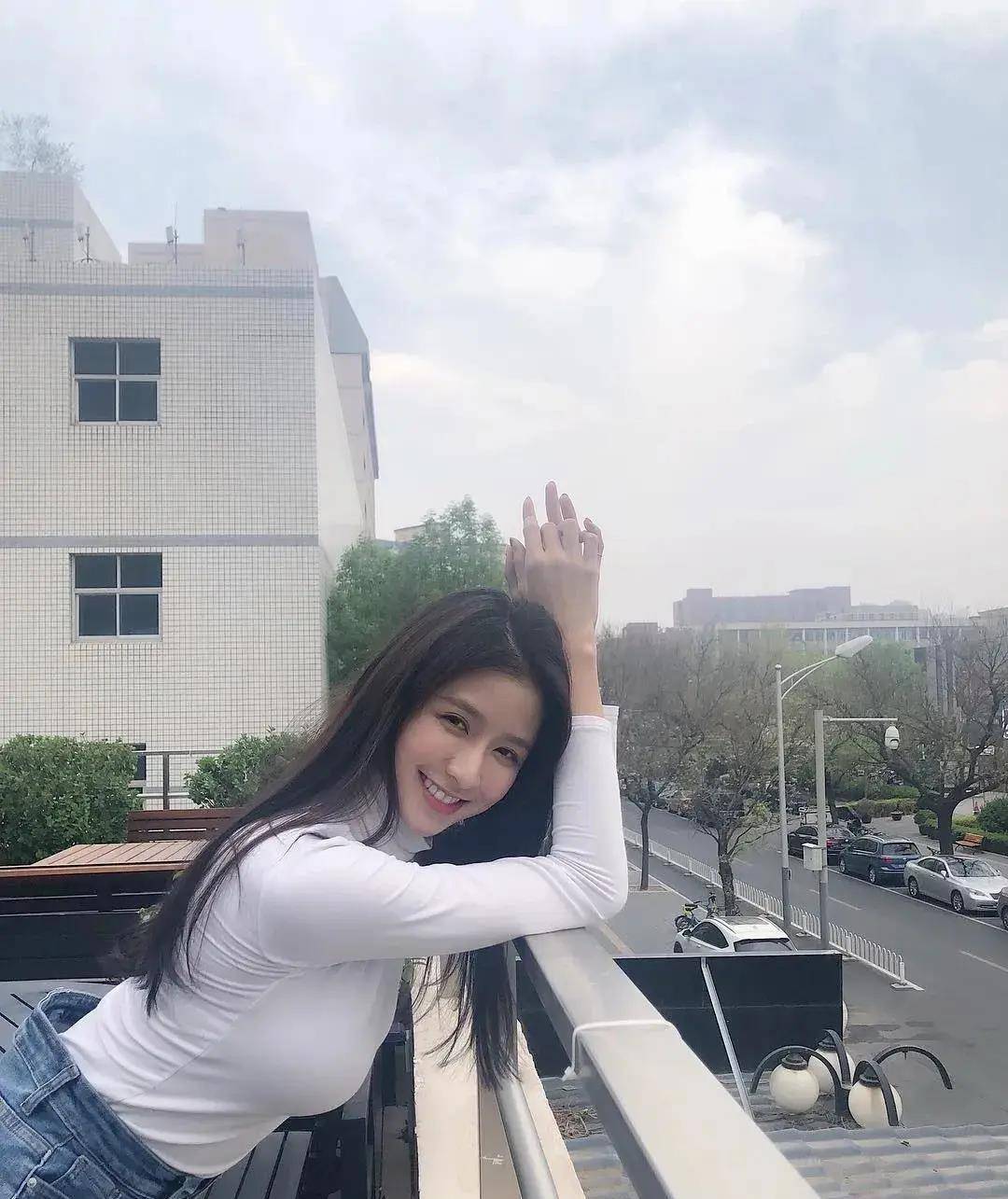 原创最女子子湖人女球迷人间极品