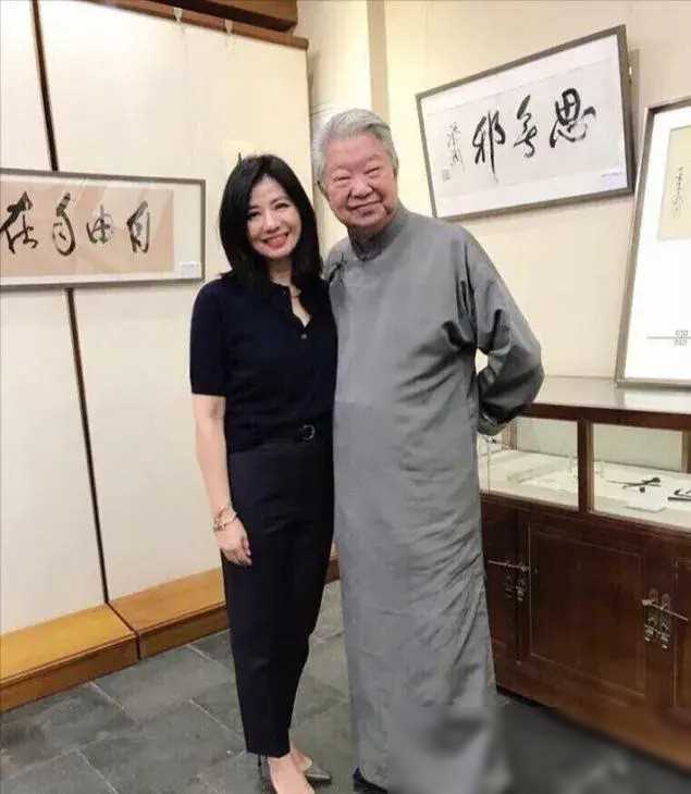 蔡澜和方琼文这对夫妻,可真是独特到了极点.