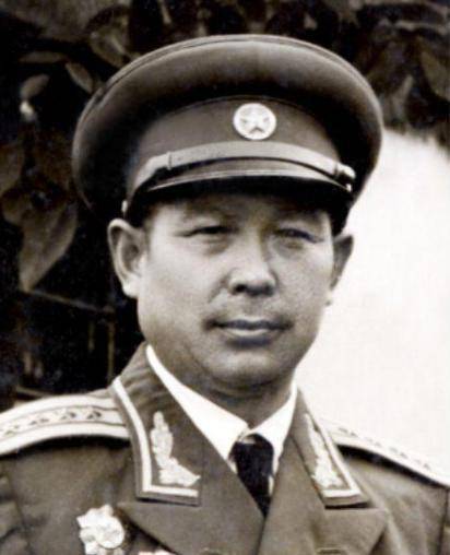 1953年60军541团干部大多伤亡通信员代替指挥18人歼敌365名