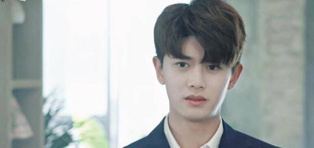 《暮白首》,《秋蝉》,《乌鸦小姐与蜥蜴先生》,《不说再见》,任嘉伦一