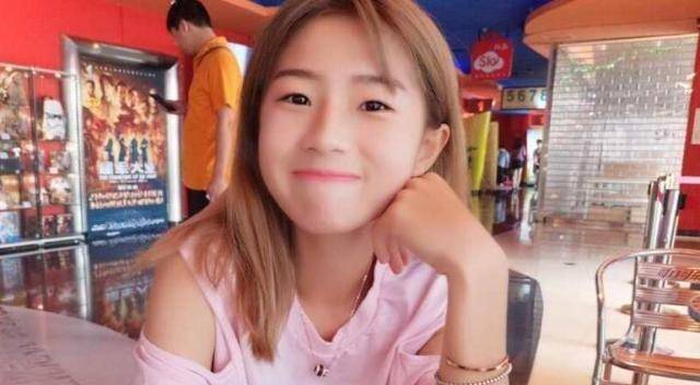 还记得广东女足的小美女熊熙吗?她成为上海申花队员了!