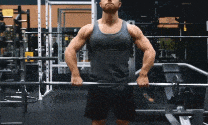 原创荷兰健身网红21岁获得自然健美冠军如今与拉扎尔的前女友结婚