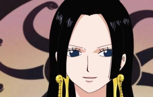 海贼王中的蛇蝎美人一个伪装性感秘书一个化为圣母