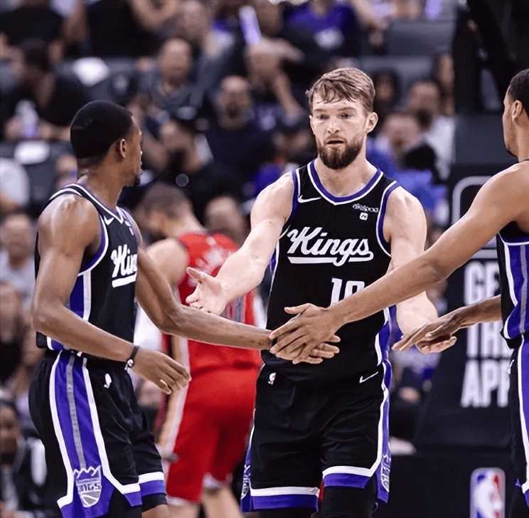 原创库里pk小萨福克斯国王大将缺席恐输球勇士附加赛有望逆袭