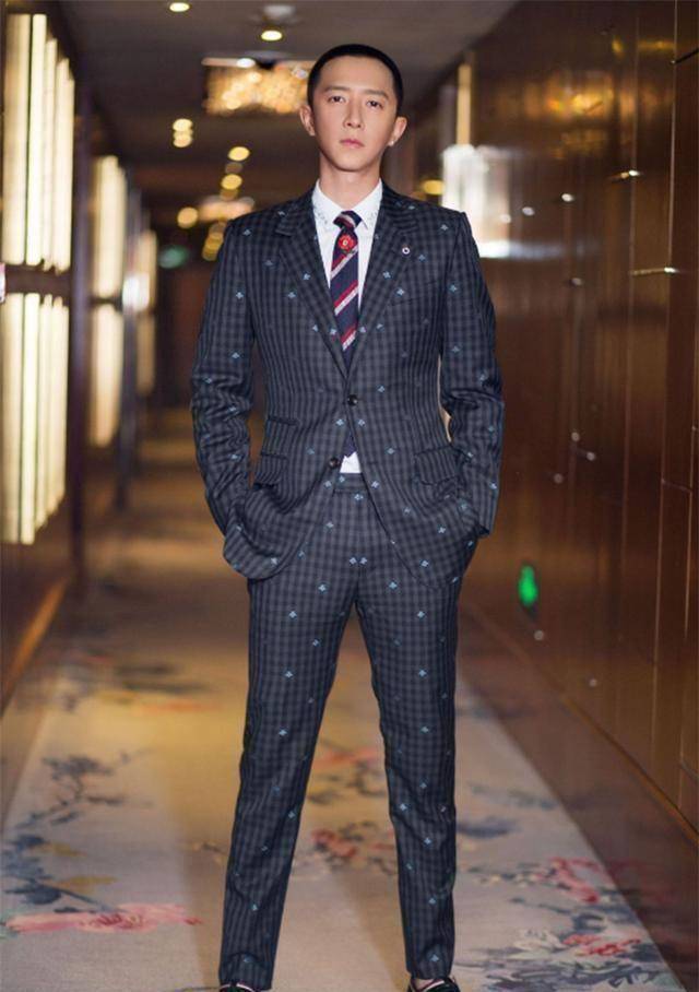 2005年,作为superjunior唯一的中国籍成员正式出道,并成为第一位正式