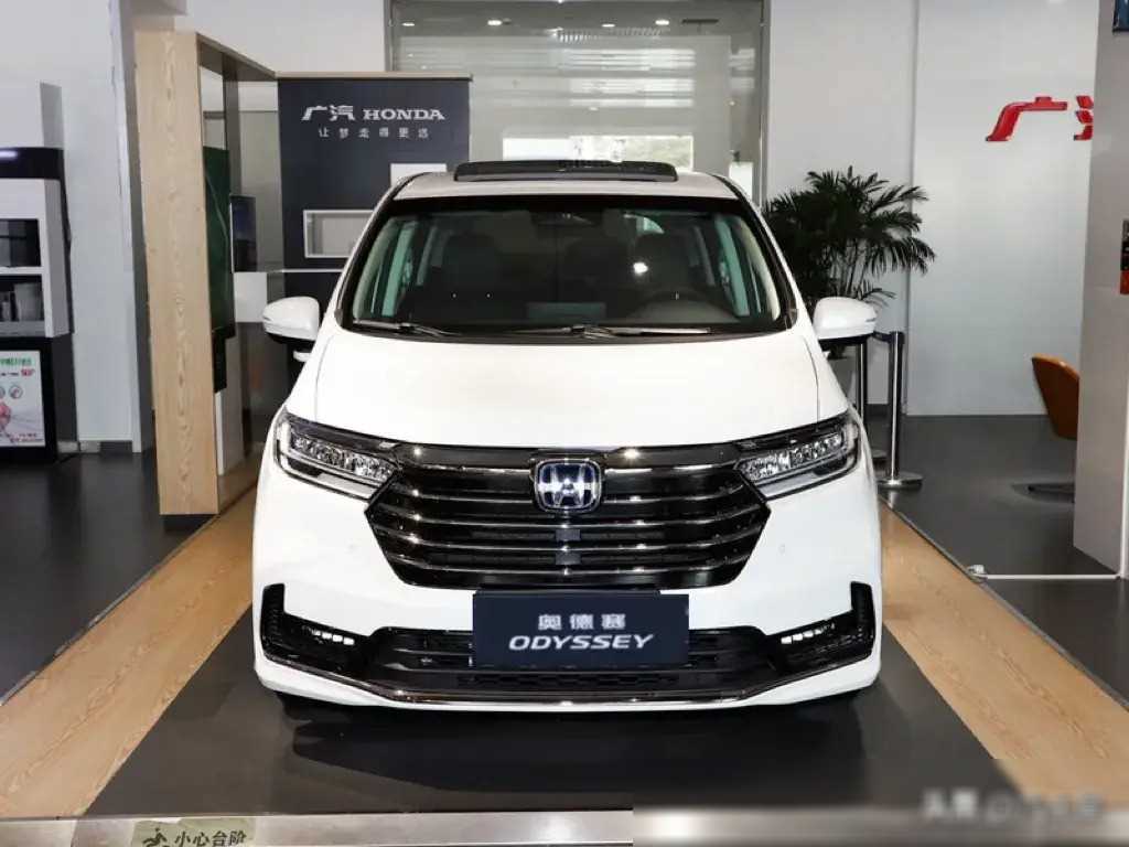 实拍本田奥德赛,限时补贴5.1万,家用mpv优选!_搜狐汽车_搜狐网